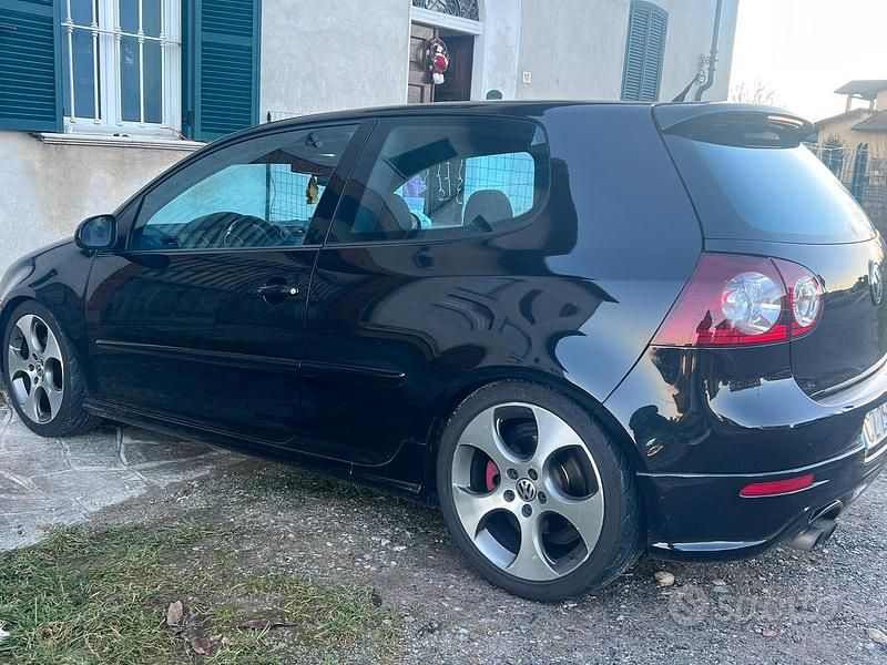 Usata 2006 VW Golf GTI Tre volumi | 7990 € - Immagine 1/4