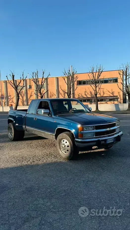 Usata Chevrolet Silverado 1993 Bluazzurro SUV