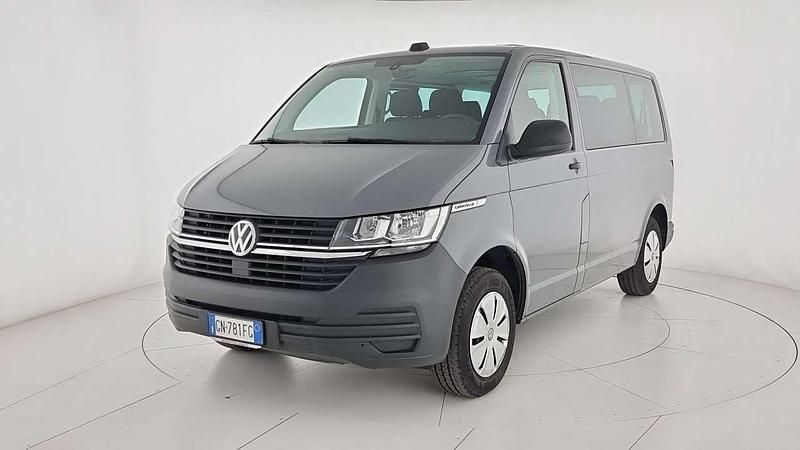Usata VW Caravelle Business 110 CV (80 kW) 2023 Grigio Monovolume