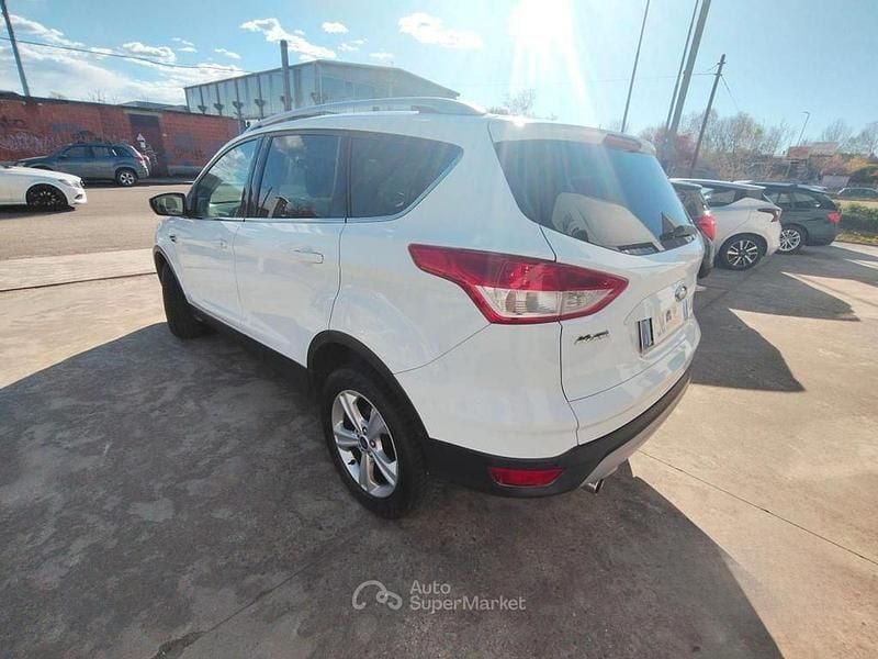 Usata Ford Kuga Business Edition 116 CV (85 kW) 2014 Bianco SUV