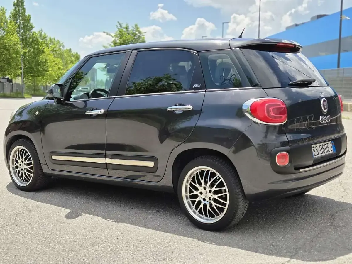 Usata Fiat 500L Lounge 84 CV (61 kW) 2013 Grigio Monovolume