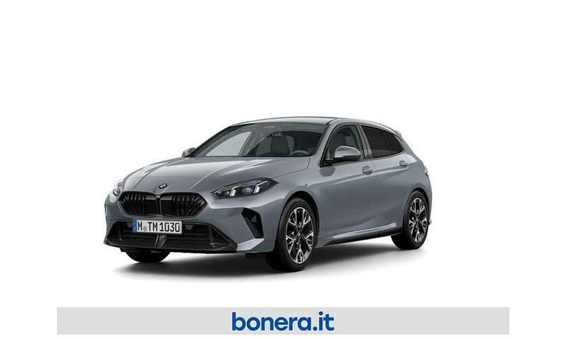 Nuova BMW 118 M Sport 150 CV (110 kW) 2026 Storm bay metallizzato Utilitaria