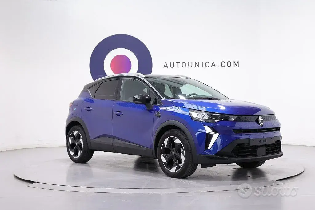 Usata Renault Captur Techno 101 CV (74 kW) 2025 Blu SUV