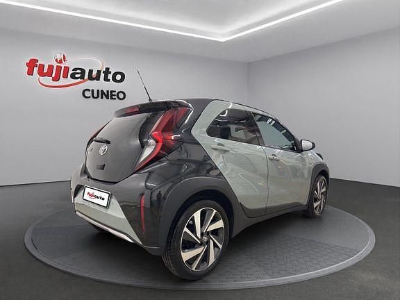 Usata Toyota Aygo X Lounge 72 CV (52 kW) 2024 Nero SUV