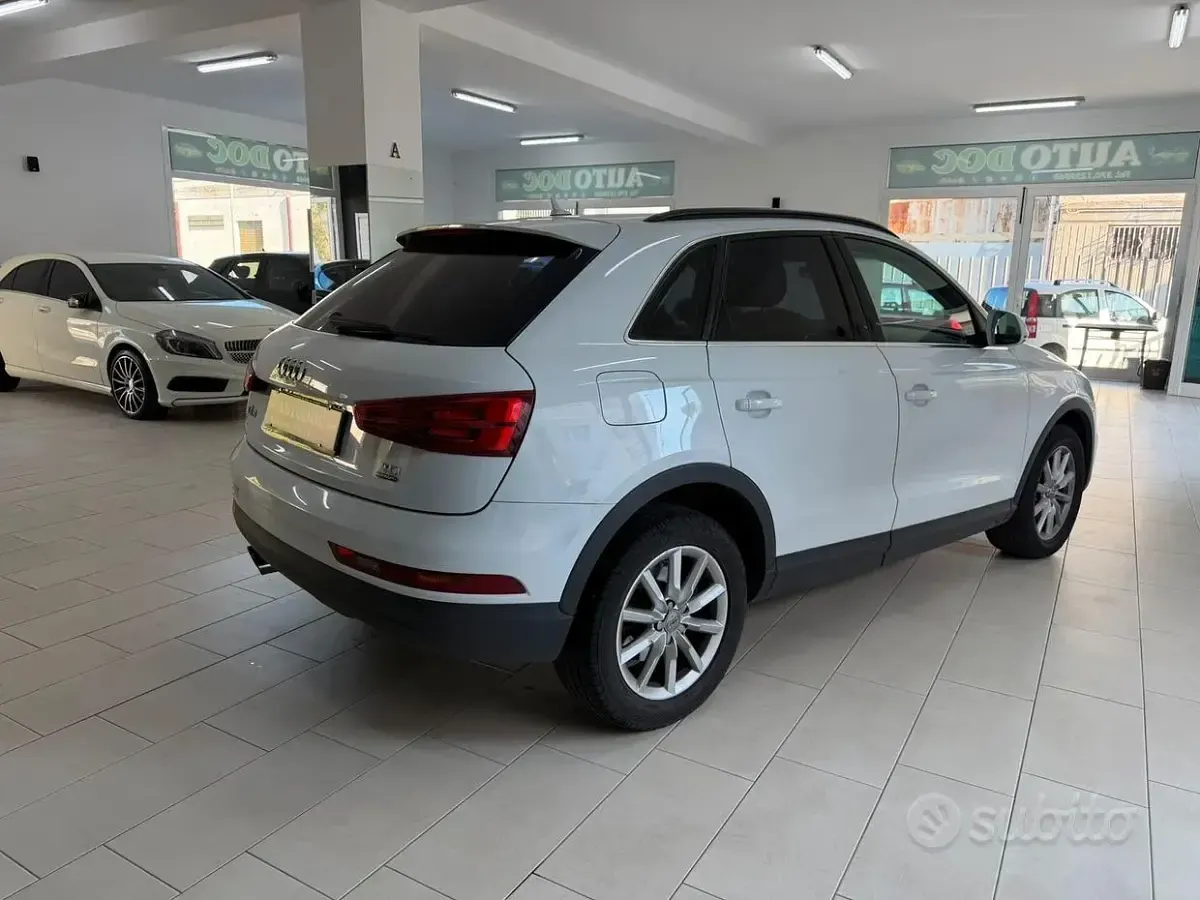 Usata Audi Q3 Sport 150 CV (110 kW) 2016 Bianco SUV