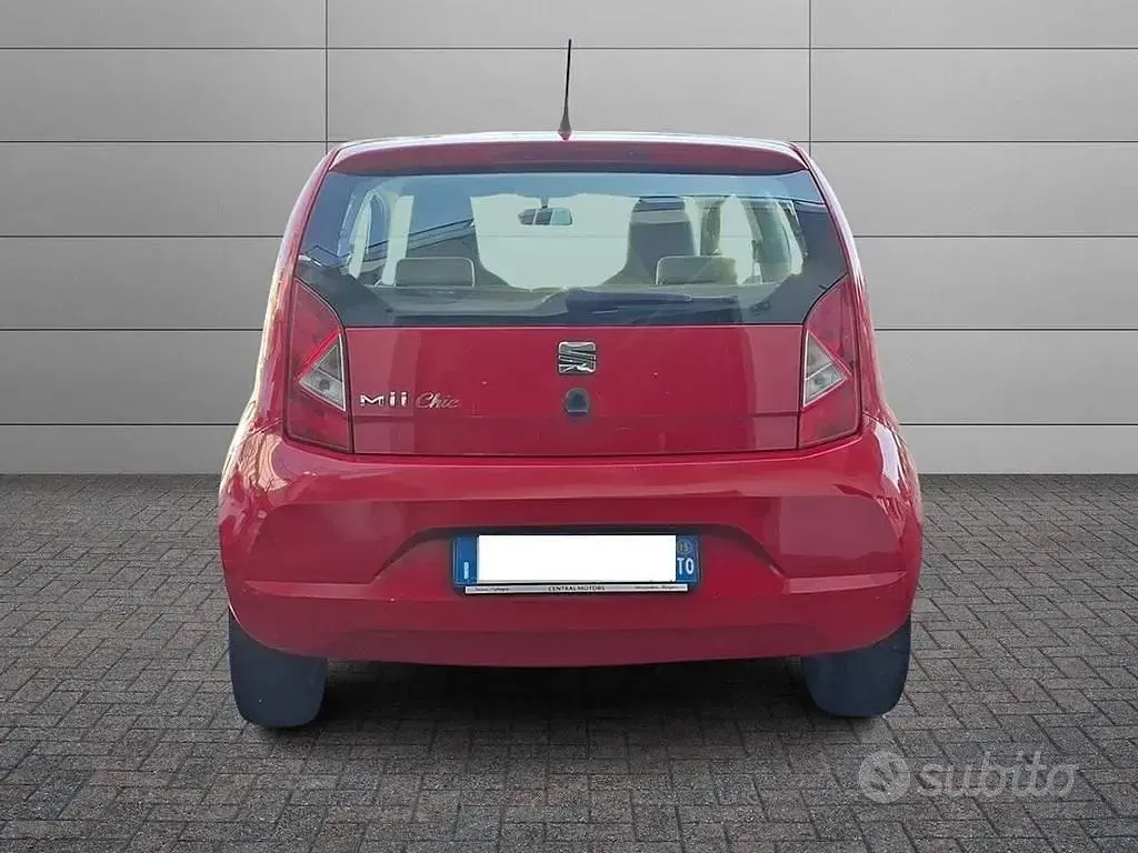 Usata Seat Mii Reference 60 CV (44 kW) 2015 Rosso Utilitaria