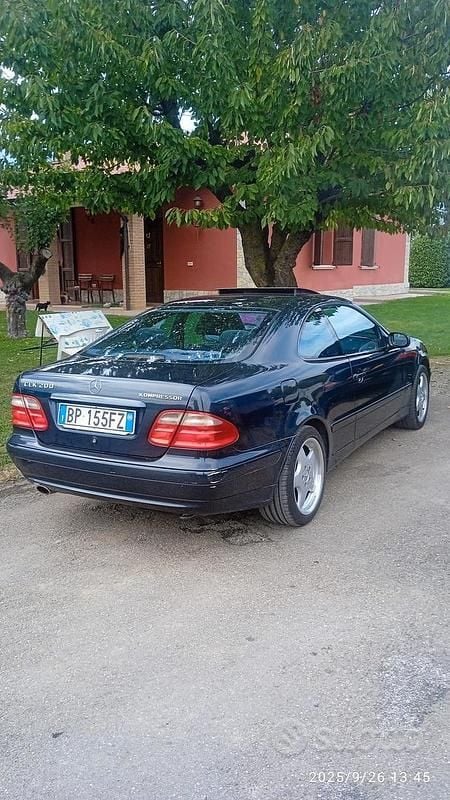 Usata Mercedes CLK200 Avantgarde 192 CV (141 kW) 2000 Blu Coupé