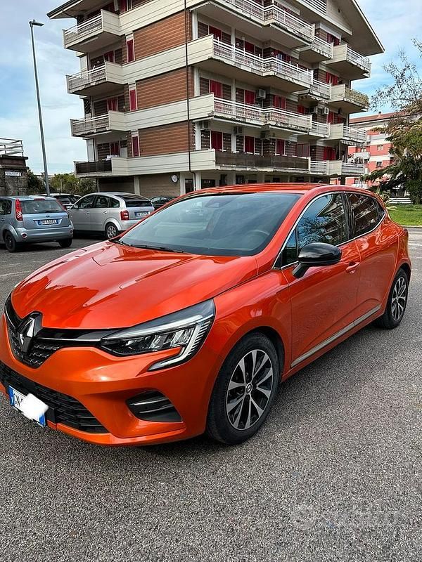 Usata Renault Clio V Techno 101 CV (74 kW) 2023 Berlina