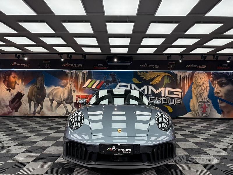 Usata Porsche 911 Targa 4 541 CV (397 kW) 2025 Grigio Cabrio