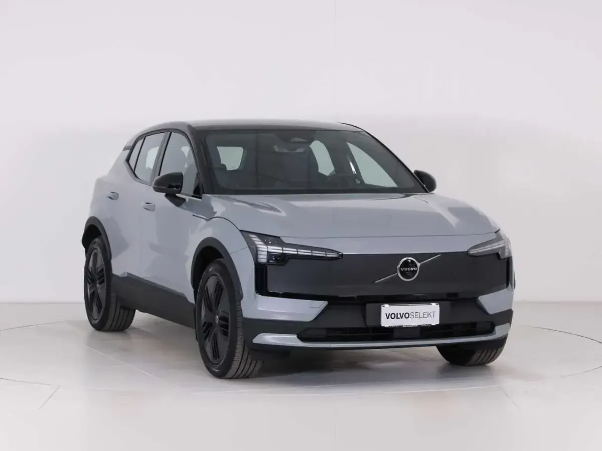 Nuova Volvo EX30 231 kW (315 CV) 2025 Grigio SUV