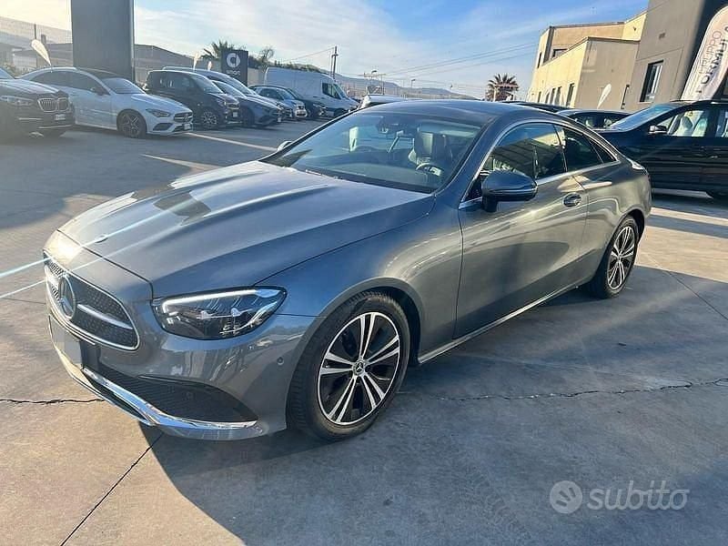 Begagnad Mercedes E220 Business 194 HK (142 kW) 2022 Sportkupé