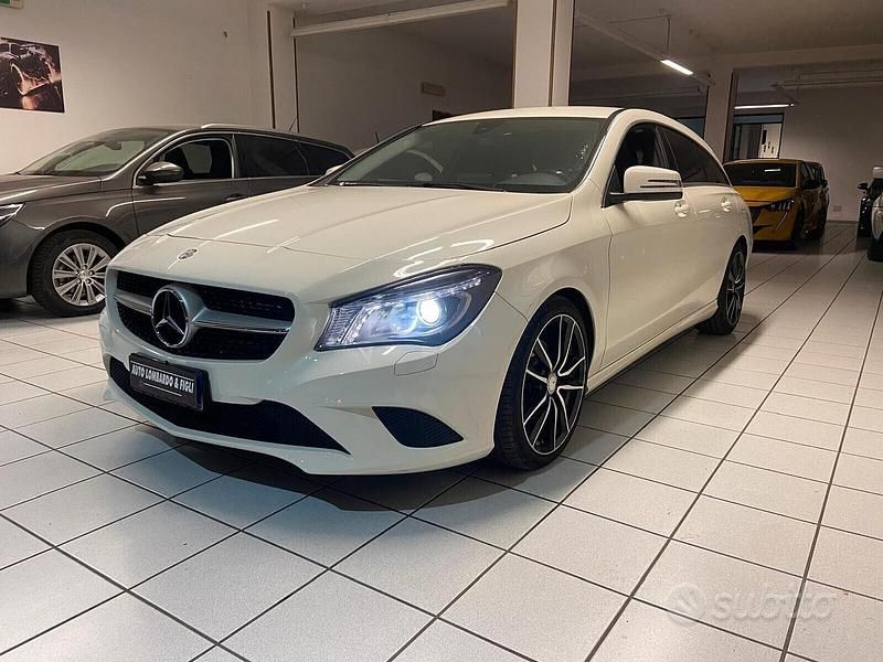 Usata Mercedes CLA220 2016 Bianco Berlina