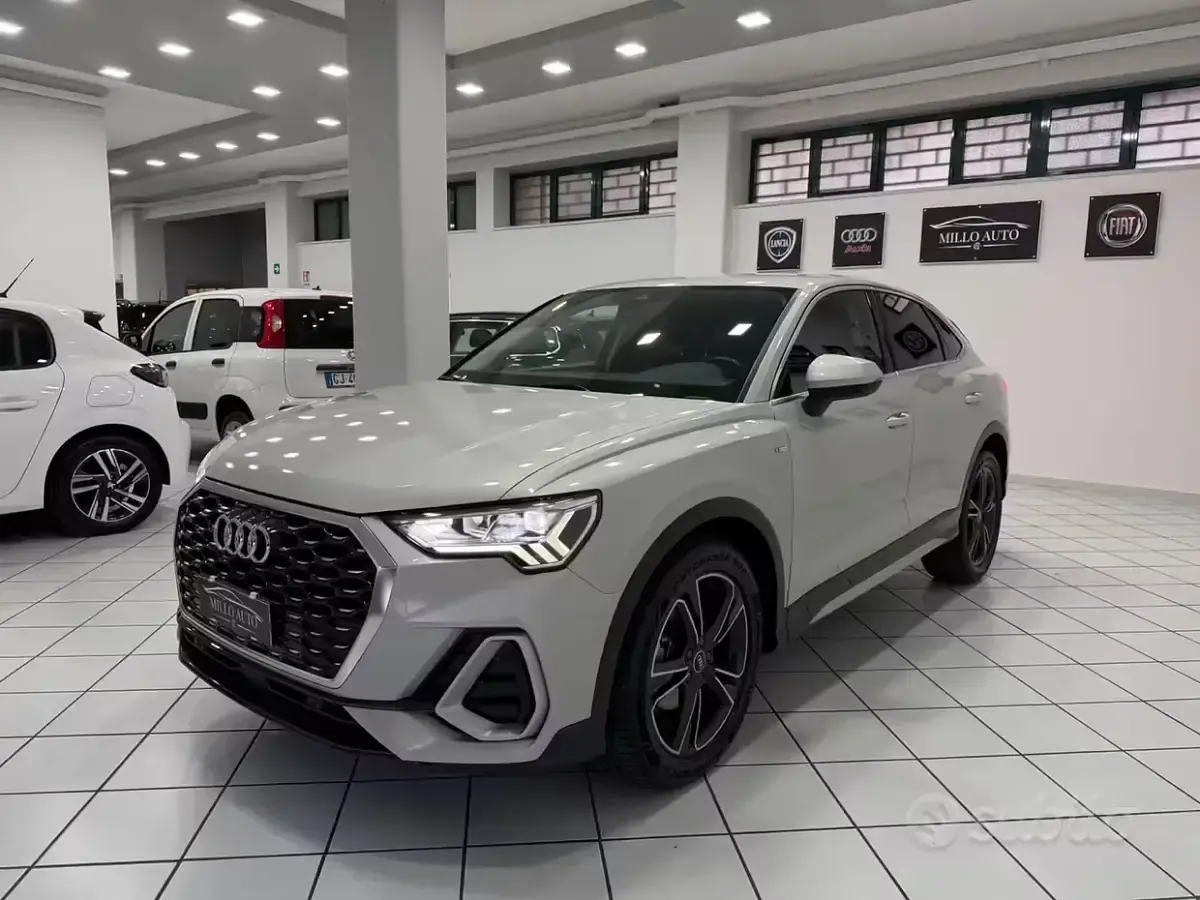 Usata Audi Q3 150 CV (110 kW) 2022 Grigio SUV