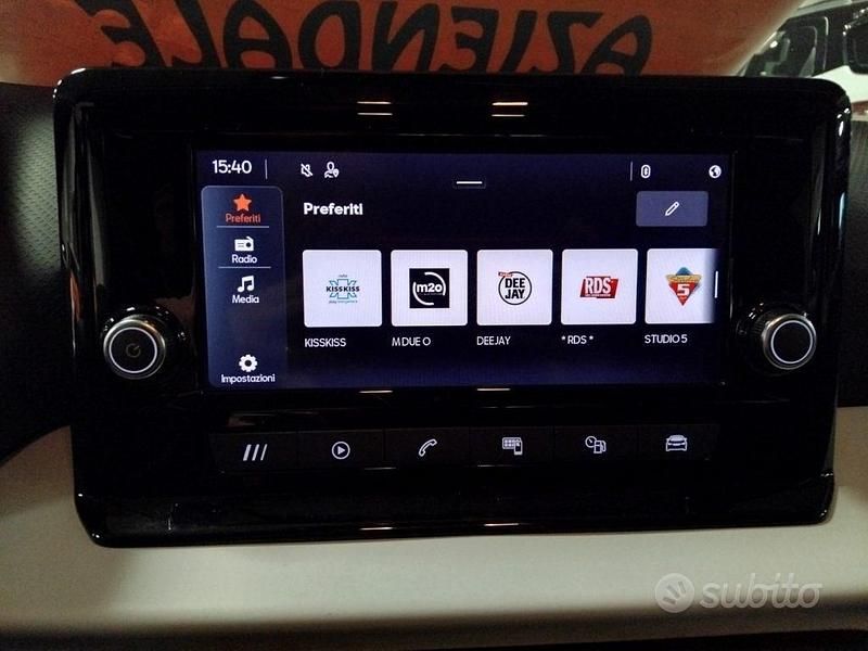 Usata Seat Arona Reference 95 CV (69 kW) 2023 Grigio SUV