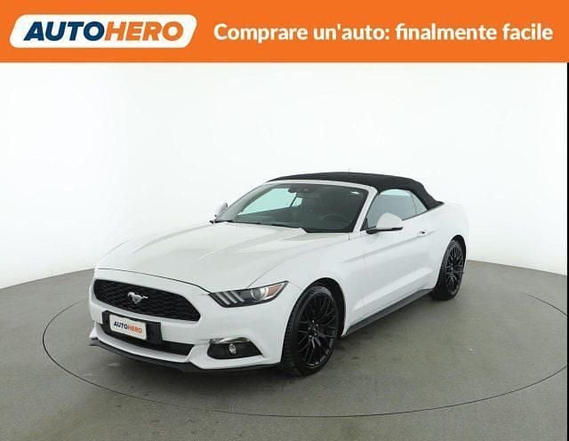 Usata Ford Mustang Convertible 317 CV (233 kW) 2018 Bianco Cabrio