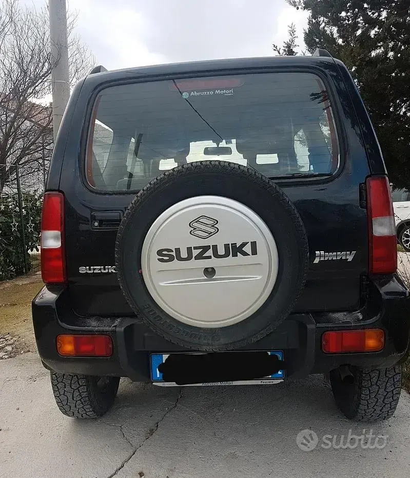 Usata Suzuki Jimny 80 CV (58 kW) 2003 Nero SUV