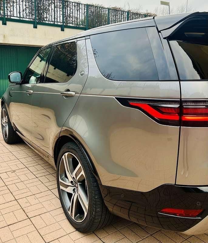 Usata Land Rover Discovery 5 HSE Dynamic 249 CV (183 kW) 2021 Grigio SUV