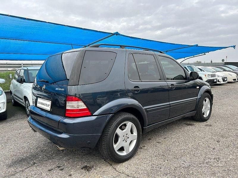 Usata Mercedes ML55 AMG AMG 347 CV (255 kW) 2001 Blu SUV