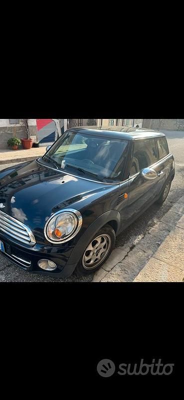 Nero Usata 2007 Mini Cooper Utilitaria | 2400 € (Super prezzo) - Immagine 1/4