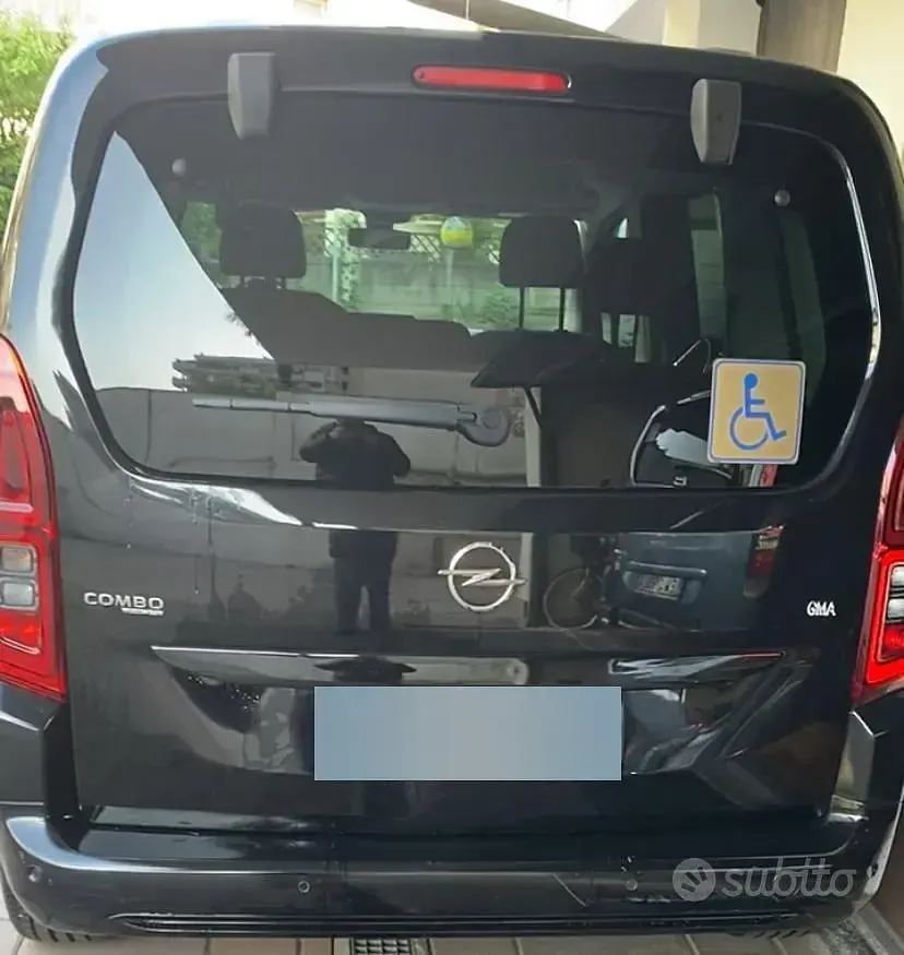 Occasion Opel Combo Life 110 ch (80 kW) 2020 Noir Monospace