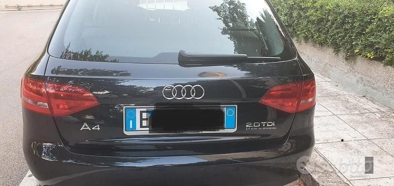Usata Audi A4 116 CV (85 kW) 2010 Nero Station wagon