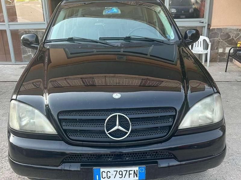 Other Usata 2000 Mercedes ML270 SUV | 2900 € (Ottimo prezzo) - Immagine 1/4