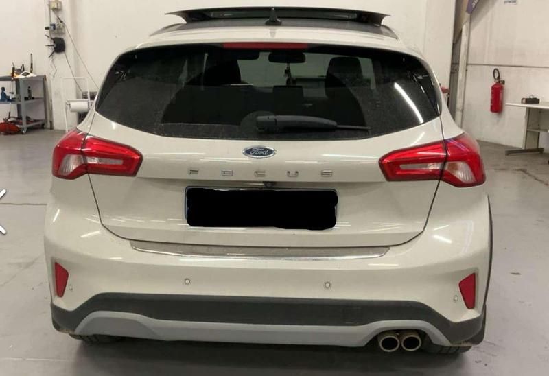 Usata Ford Focus Active 125 CV (91 kW) 2020 Bianco
