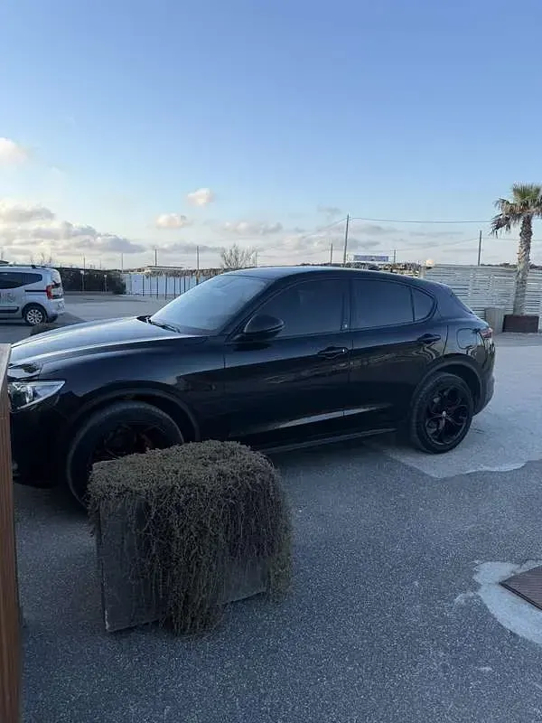 Usata Alfa Romeo Stelvio Business 209 CV (153 kW) 2018 SUV