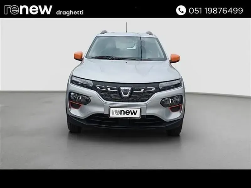 Usado Dacia Spring Comfort Plus 33 kW (45 CV) 2021 Gris Utilitario