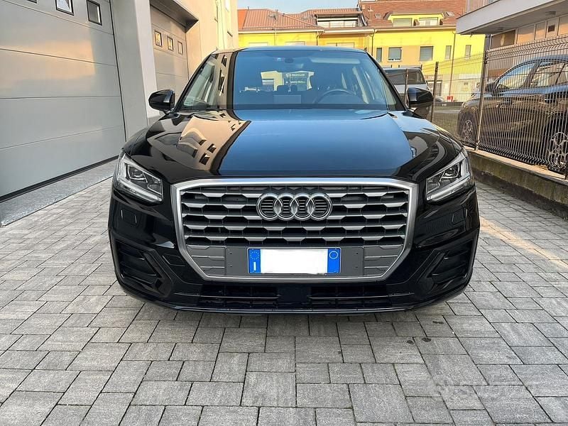 Usata Audi Q2 116 CV (85 kW) 2018 Nero SUV