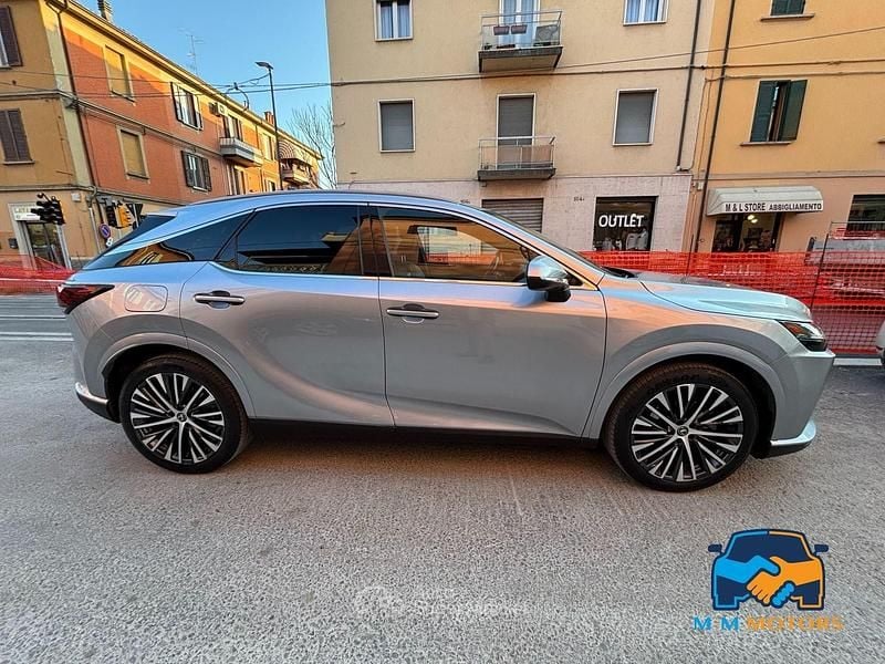 Usata Lexus RX450h Executive Line 185 CV (136 kW) 2023 Gray SUV