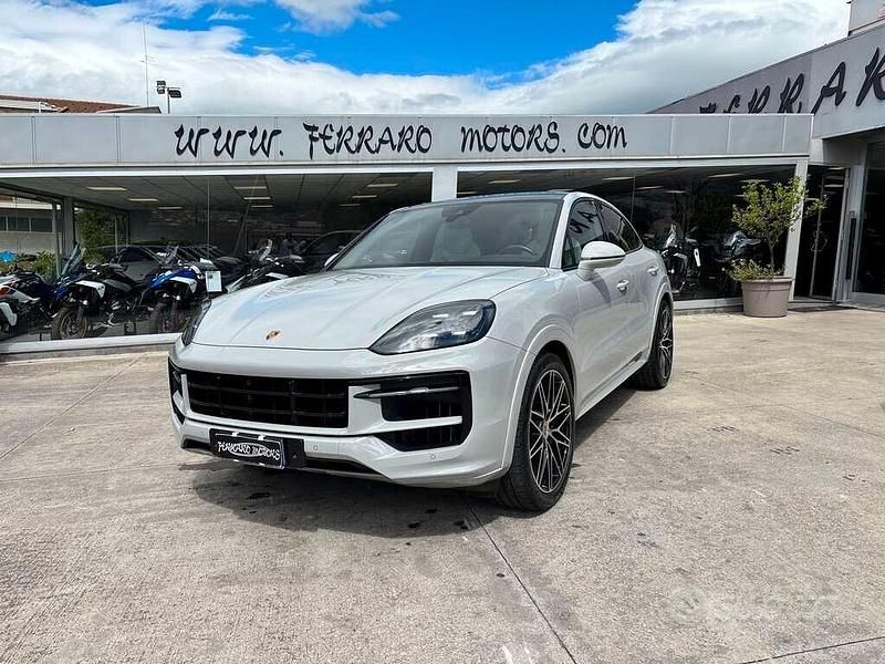 Usata Porsche Cayenne 354 CV (260 kW) 2024 SUV