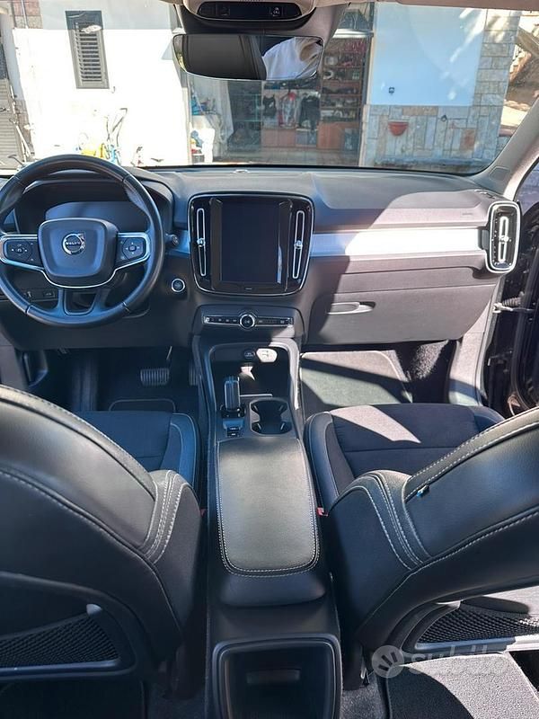 Usata Volvo XC40 2019 Nero SUV