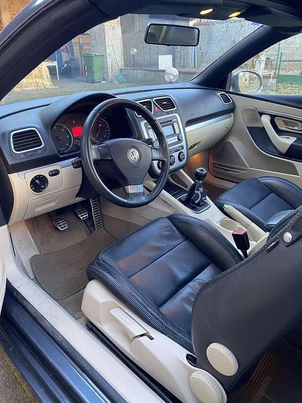 Usata VW Eos 140 CV (102 kW) 2007 Cabrio