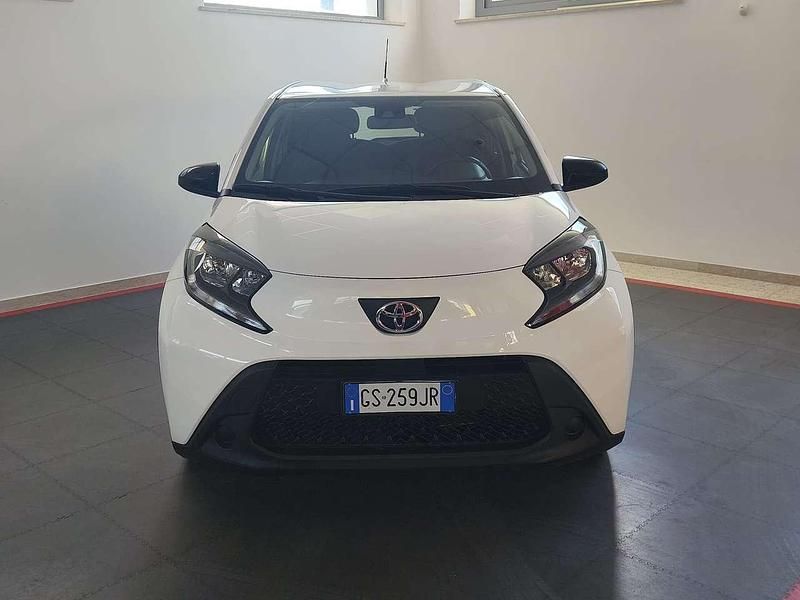 Usata Toyota Aygo X 72 CV (52 kW) 2023 Bianco SUV