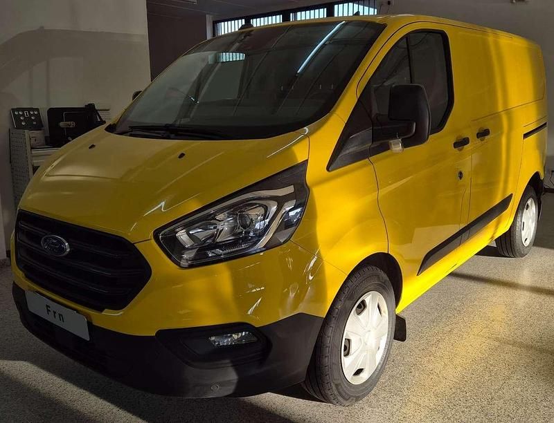 Usata Ford Transit Custom Trend 131 CV (96 kW) 2022 Giallo Furgone