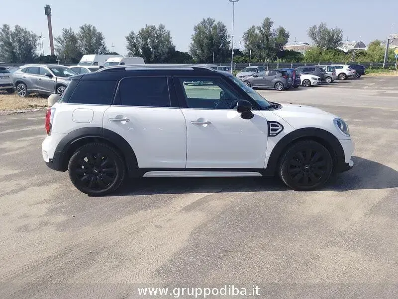 Usata Mini Cooper D Countryman 149 CV (109 kW) 2018 Bianco SUV