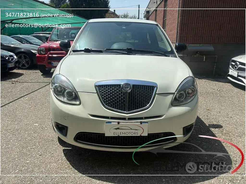 Usata Lancia Ypsilon 77 CV (56 kW) 2011 Utilitaria