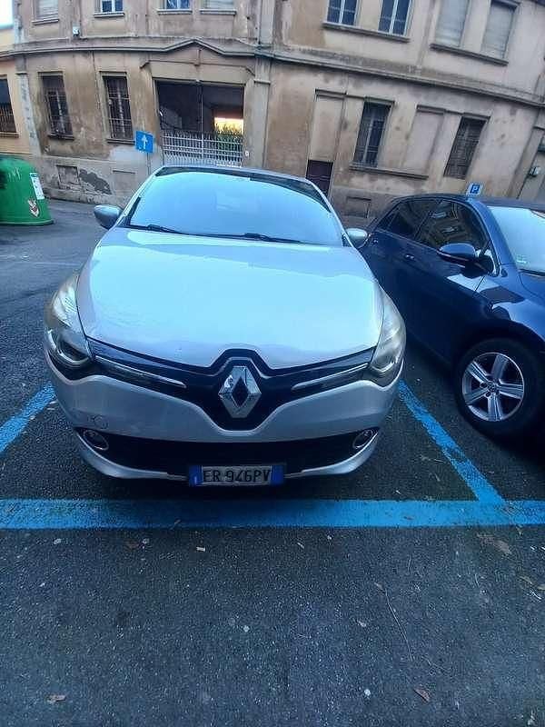 Usata 2013 Renault Clio IV Tre volumi | 3100 € (Ottimo prezzo) - Immagine 1/4