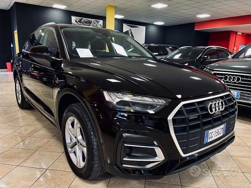 Nero Usata 2021 Audi Q5 Ambiente SUV | 30.900 € (Super prezzo) - Immagine 1/4