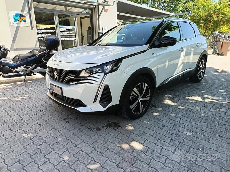 Bianco Usata 2021 Peugeot 3008 GT SUV | 15.500 € (Super prezzo) - Immagine 1/4