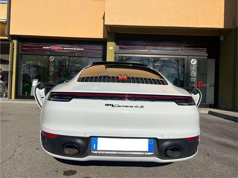 Usata Porsche 911 Carrera 4S 450 CV (330 kW) 2021 Bianco Coupé