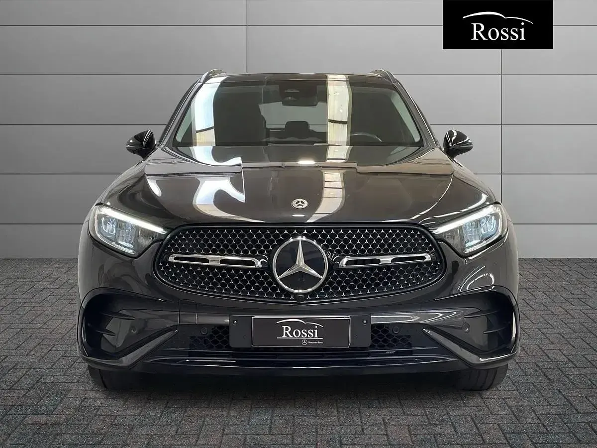 Usata Mercedes GLC300de Advanced 197 CV (144 kW) 2024 Grigio scuro metallizzato SUV