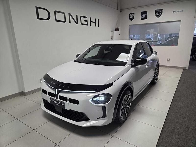 Usata Lancia Ypsilon 101 CV (74 kW) 2025 Marmo Utilitaria