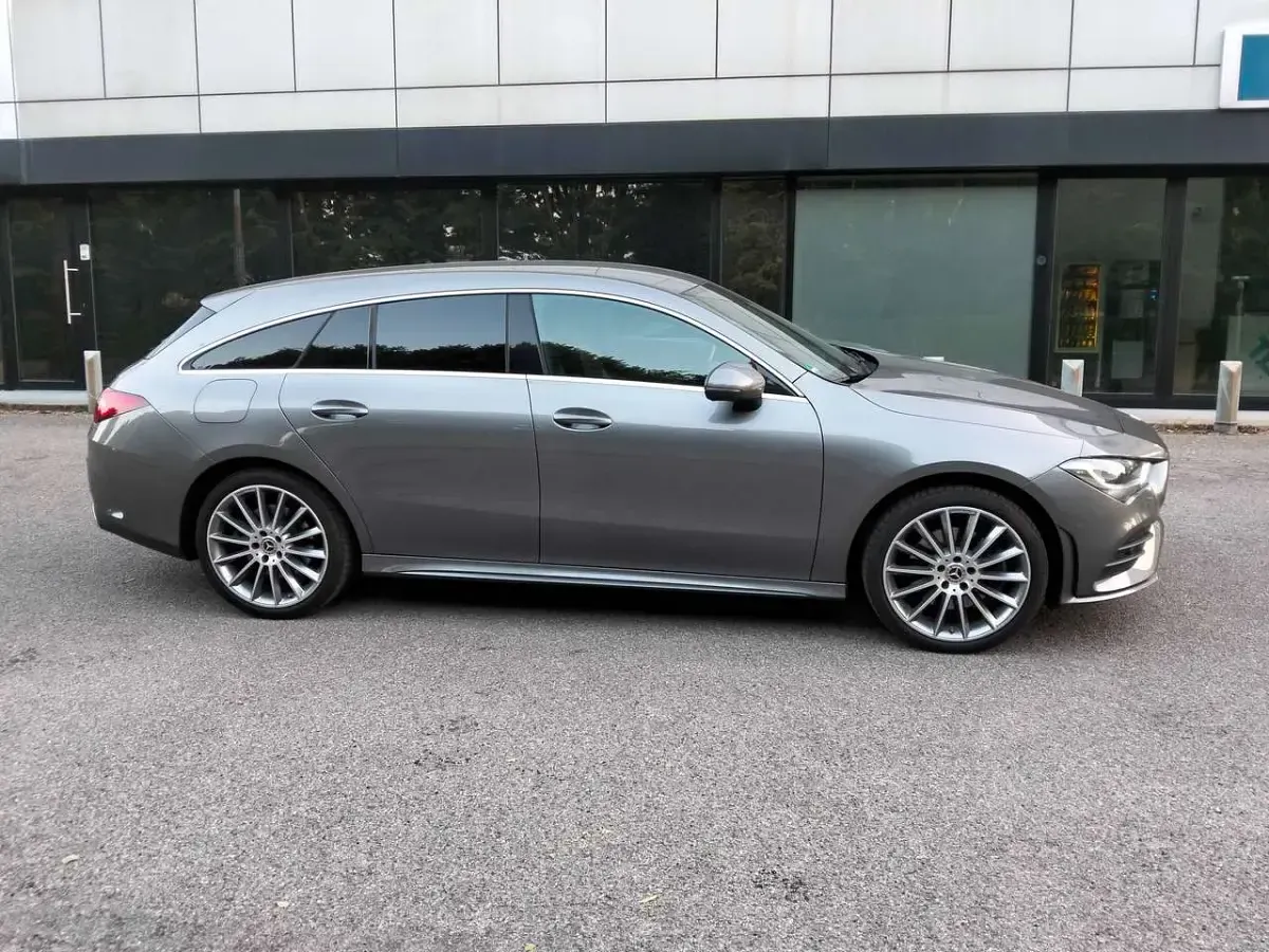 Usata Mercedes CLA250e AMG line Plus 218 CV (160 kW) 2023 Grigio mountain Coupé