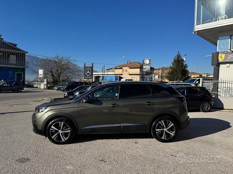 Usata Peugeot 3008 Allure 131 CV (96 kW) 2019 Grigio SUV