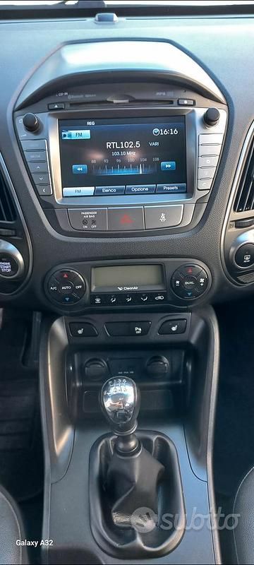 Usata Hyundai ix35 Xpossible 116 CV (85 kW) 2014 Grigio SUV