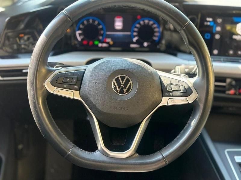 Usata VW Golf VIII Life 110 CV (80 kW) 2022 Nero Berlina