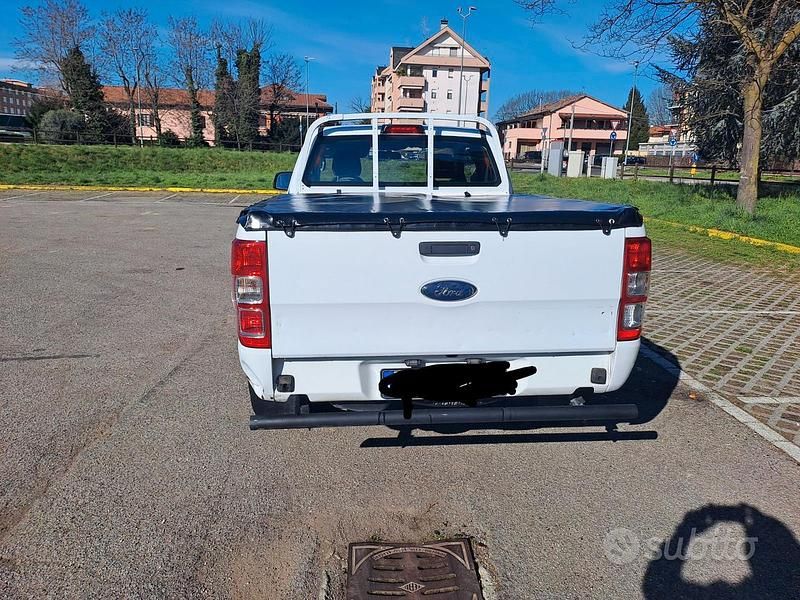 Usata Ford Ranger 160 CV (117 kW) 2019 Bianco Pick-up