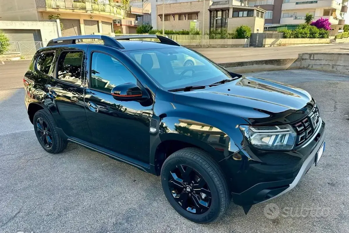Usata Dacia Duster Extreme 101 CV (74 kW) 2022 Nero SUV